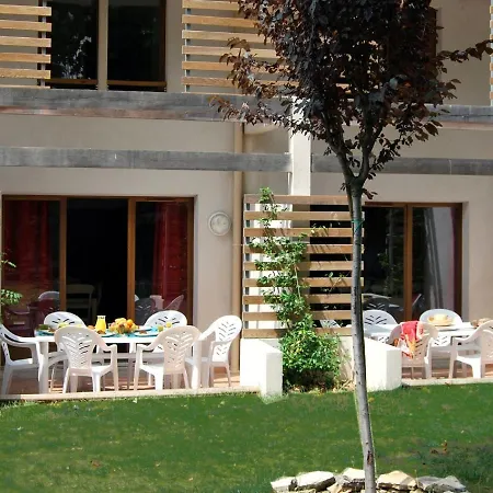 Neat On The Border Of The Ardeche Apartment Barjac (Gard)